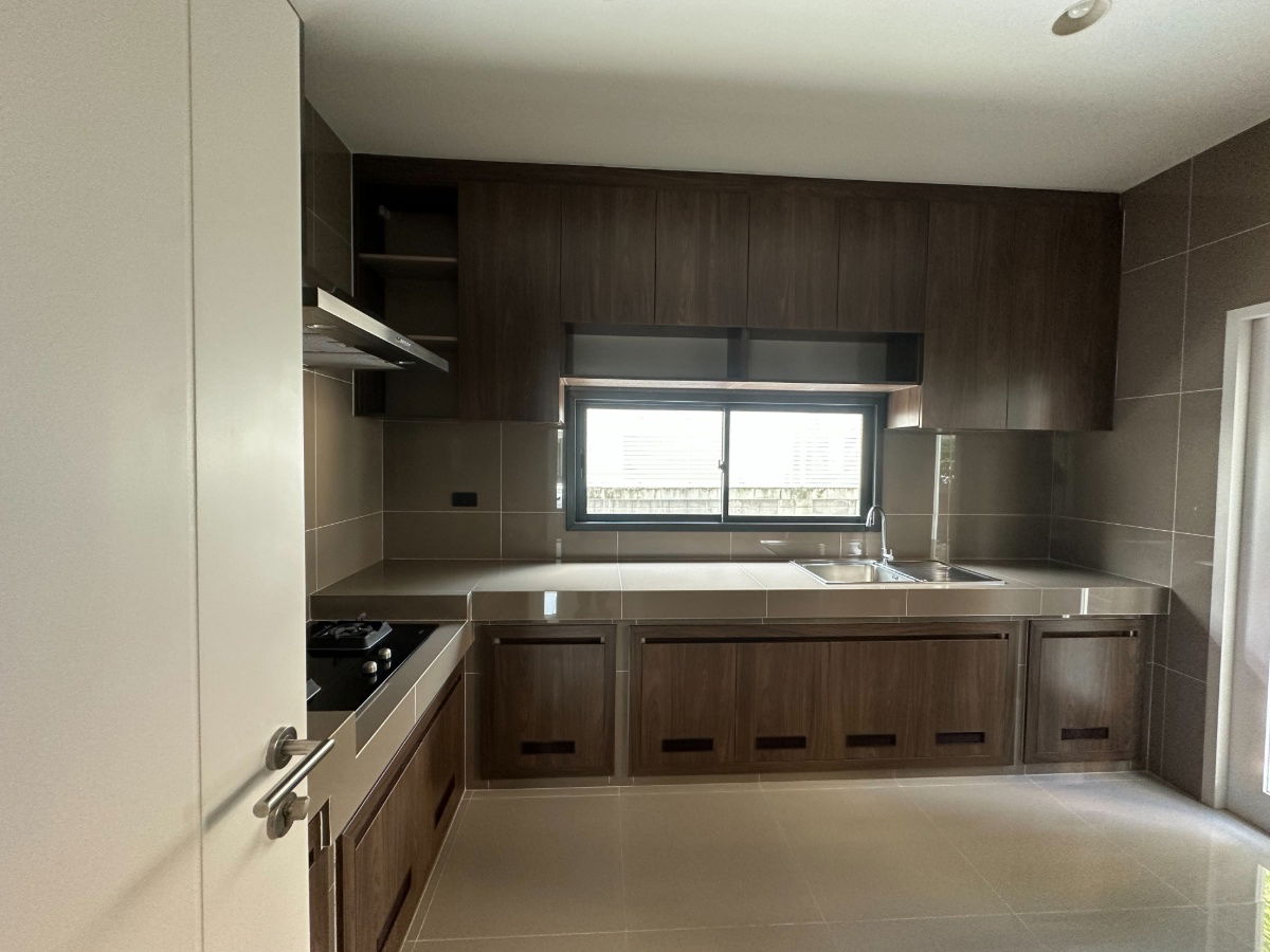 รูป 🏡💨 ด่วน! ราคาหลุดจอง บ้านเดี่ยวสไตล์รีสอร์ท “Windara” โครงการบุราสิริ พระราม 2 แปลง 11 เพียง 10.59 ลบ. เท่านั้น! 🌴✨ - รูปที่ 7/7