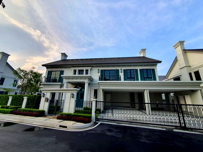 Houses for sale Bangkok : 🍃 Garden View , Corner Plot : NARINSIRI KRUNGTHEP KREETHA 