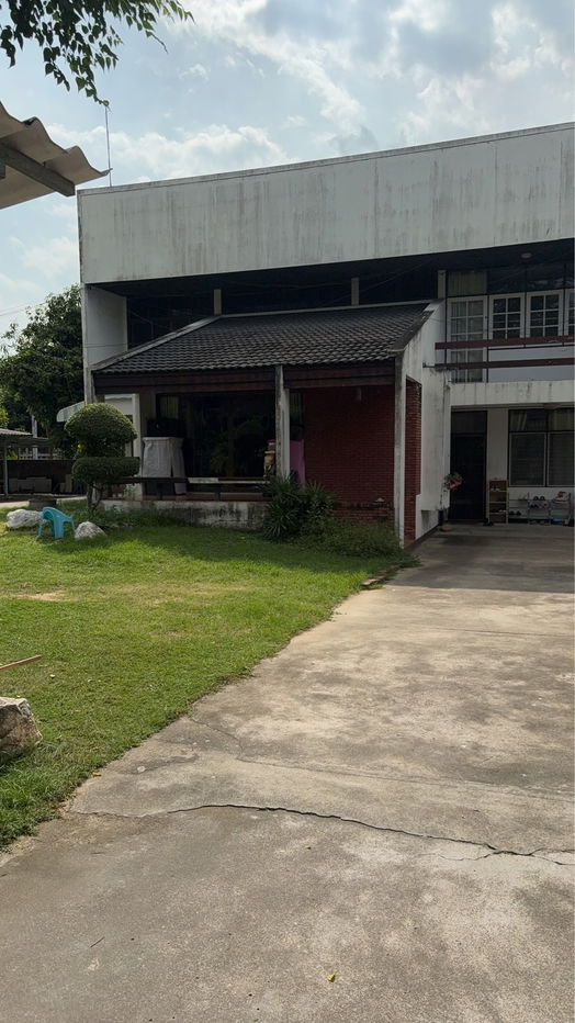 picture House for sales Ekkachai soi 16 - 3/15