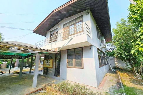 ยูเนี่ยนมอลล์ 1.2 กม. คฤหาสน์เดี่ยว 2 ชั้น สไตล์บ้านสวน 102 ตร.วา. 302 ตร.ม. BTS ห้าแยกลาดพร้าว 900 ม เซ็นทรัลลาดพร้าว 1.1 กม.