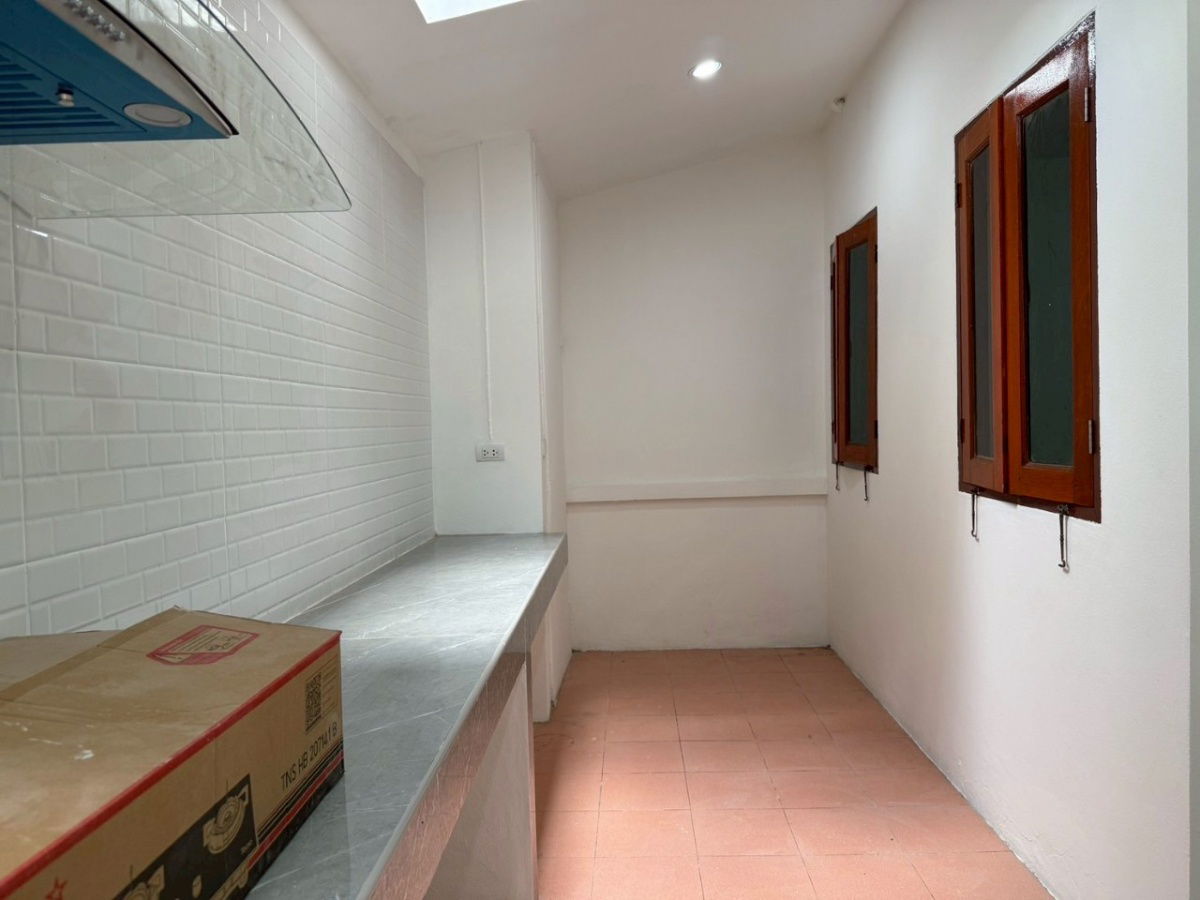 รูป หมู่บ้านศรีสุชาติแกรนด์วิว 3 WR-03592 - รูปที่ 10/12