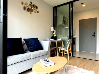 Condos for rent 700 Year Sports Arena Chiang Mai : 🔥Condo for RENT! at The Next Ruamchok City Hall next to Ruamchok Mall, Supermarket, Starbucks, Fresh Market near to Central Festival, School and etc