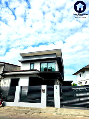 เช่าบ้านเดี่ยว นิคมภาคใต้ สงขลา : ให้เช่า บ้านเดี่ยวสุดหรู 2 ชั้น พร้อมเฟอร์ ใช้ระบบโซล่าเซลทั้งหลัง 4 ห้องนอน ขนาด 46 ตร.วา ● เช่า 35,000 บาท 