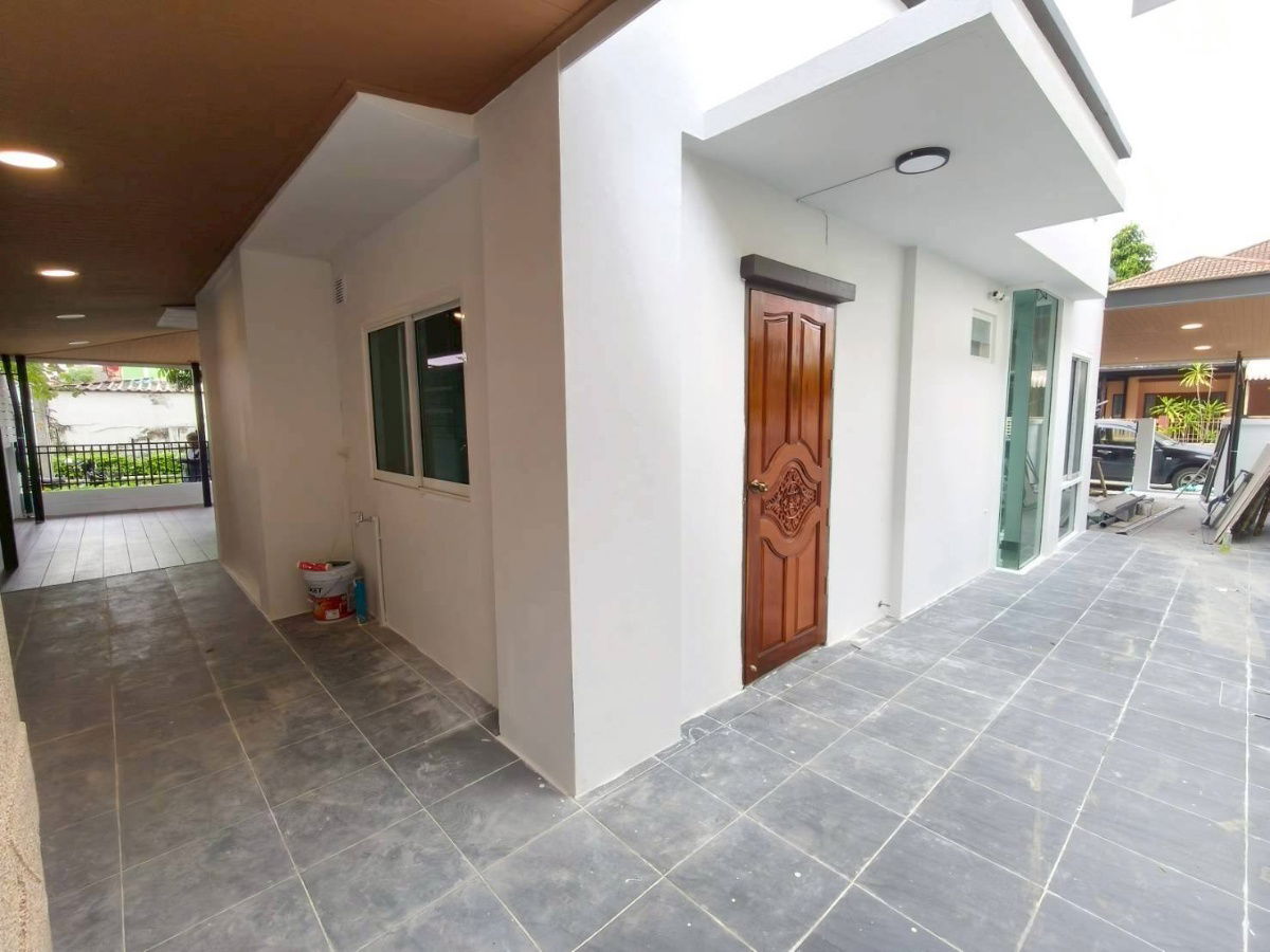 รูป S2926 ขายบ้านเดี่ยว Neighborhome วัชรพล สุขาภิบาล 5 รีโนเวทใหม่ (หลังมุม ) - รูปที่ 4/11