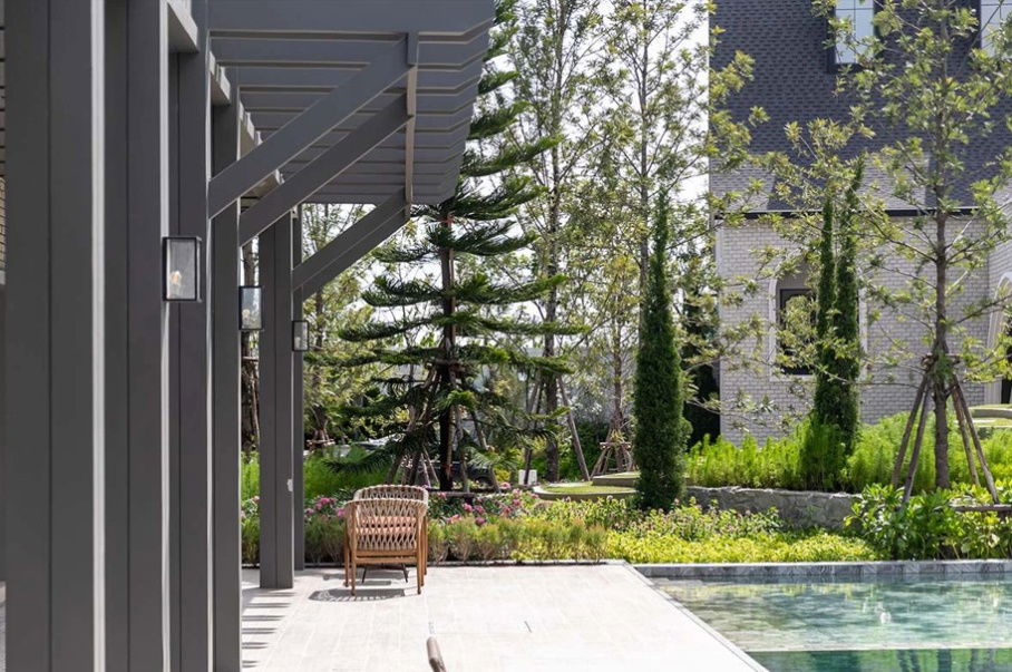 picture Saransiri Rama 2  for Sale (Fully Furnished Show House) , 91.5 sq.wah, next to Swimming Pool and Clubhouse Best Location  - 37/44