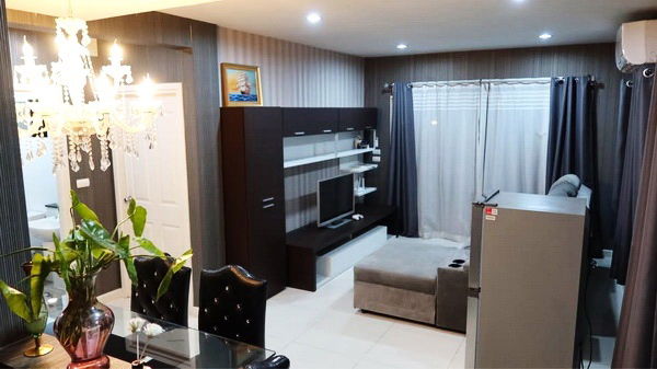 picture FOR RENT PASSORN PRESTIGE LUXE PATTANAKARN 38 / 3 bedrooms 2 bathrooms / 40 Sqw. 135 Sqm. **48,000** CLOSE TO THONGLOR - 14/15