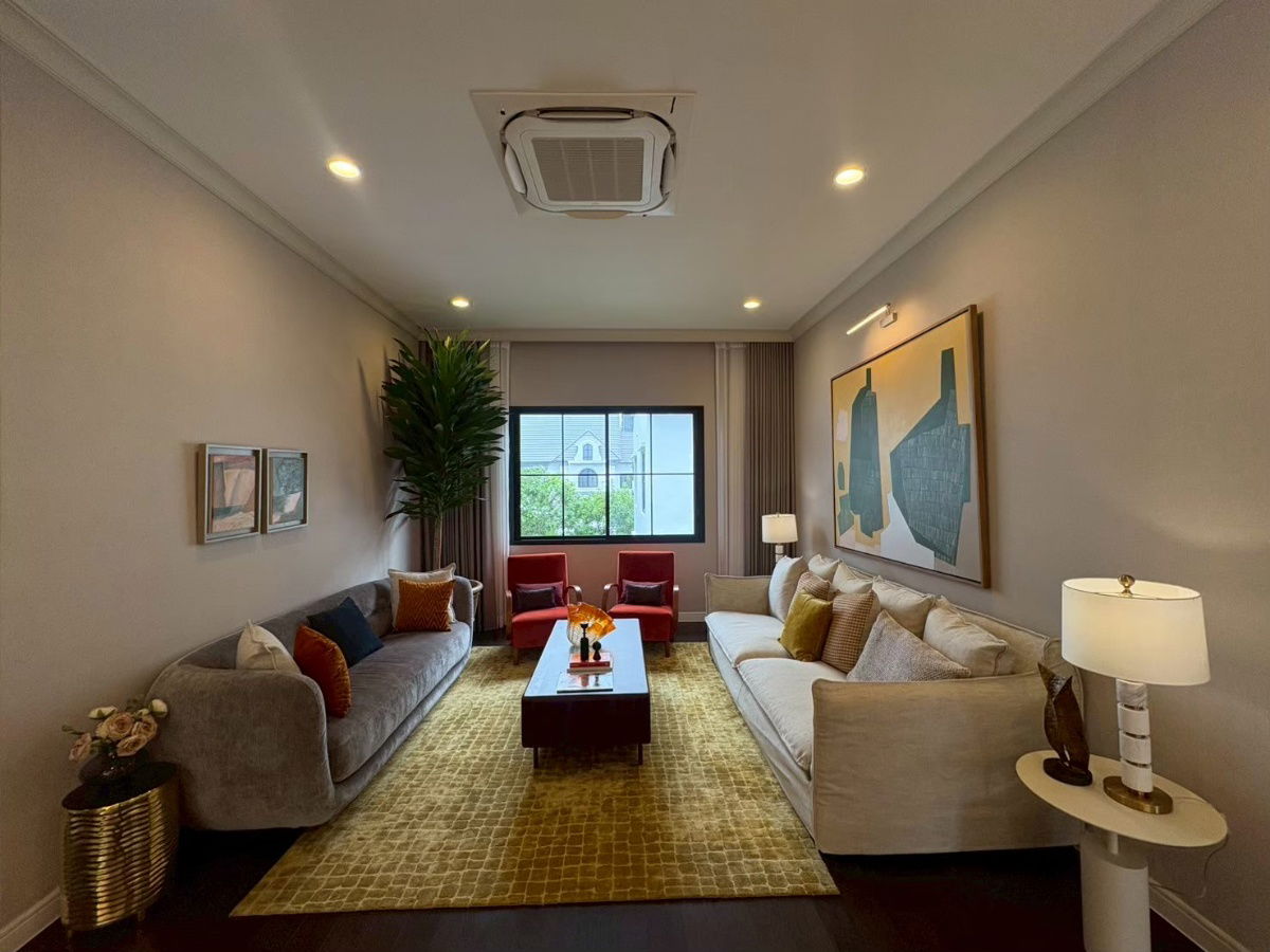 picture ✨ Luxury Fully-Furnished Home  4Bedroom 5Bathroom 6Parking*   Special Price 50 MB* - 4/9