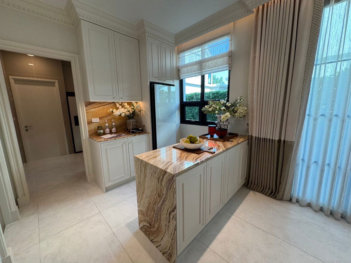 picture 🌟 Private Luxury Living  Narinsiri Krungthep Kreetha —Fully furnished, move-in ready home 4 bedrooms | 5 bathrooms   70MB* - 4/8