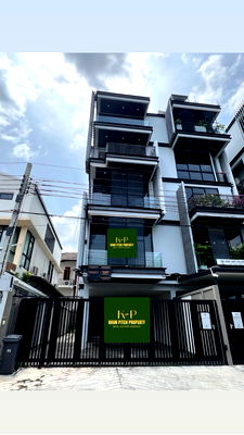 โฮมออฟฟิศ ม.นานาชาติแสตมฟอร์ด : 📣 [For Sale] โฮมออฟฟิศพระราม 9 5 ชั้น พร้อมลิฟต์ส่วนตัว ✨ ใจกลางพระราม 9 ซอย 57/1 (Meloft Rama9 Home Office) แต่งครบ พร้อมใช้งาน