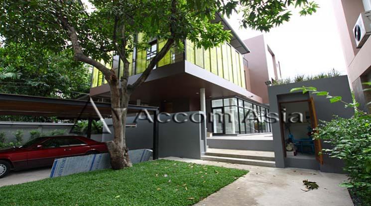 รูป 🔼🔽 AccomA 📩 Pet friendly,Private Swimming Pool 3 BR House in Khlong Ton Nuea (100058) - รูปที่ 2/9