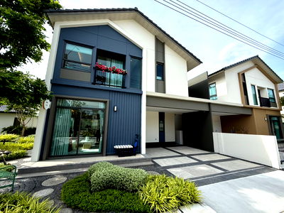 บ้านแฝด เซ็นทรัล พลาซ่า เวสต์เกต : ขายบ้านตัวอย่าง บ้านแฝด มุมส่วนตัว หน้าบ้านไม่ชนใคร 111/95