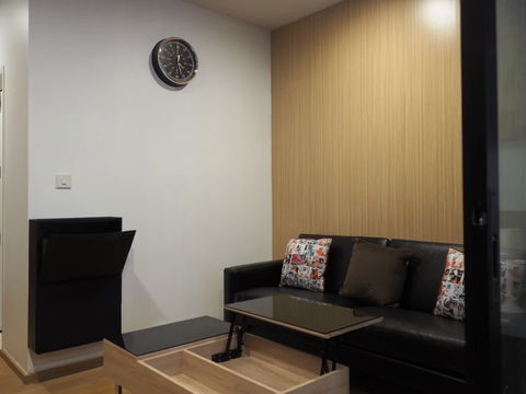 For Rent Noble Revo Silom (Near BTS Surasak)