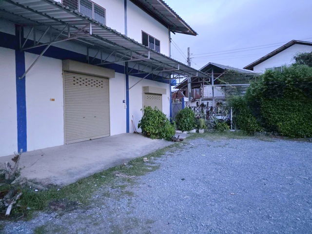 picture Ekkachai Market BangBon 800m. MRT BangKhae 4.4km 2-story commercial building warehouse for rent corn - 5/27