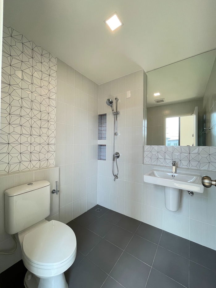 picture Townhouse for sale, 4 bedrooms, low installments, near Bang Phli Industrial Estate and Wellgrow Industrial Estate - 10/14