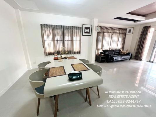 picture FOR RENT BAAN NARAWAN PHATTANAKARN 44 / 3 bedrooms 3 bathrooms / 53 Sqw. 200 Sqm. **60,000** JUST 20 MIN FROM THONGLOR - 14/15