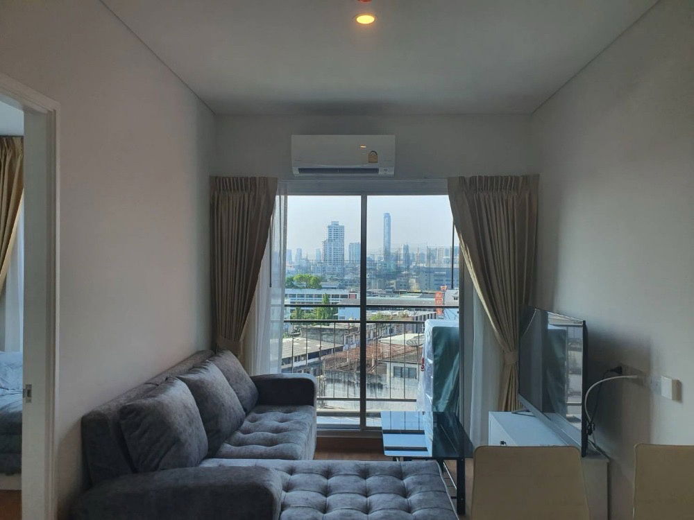 picture Forrent Lumpini Place Ratchada-Sathu Condominiums  - 5/9