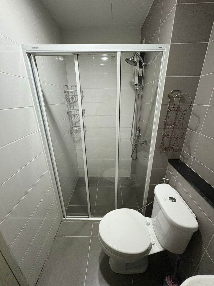 picture Condo For Rent  B-loft Sukhumvit 115 Near BTS puchao 26 sq.m fully furnished lease 7500- - 8/13