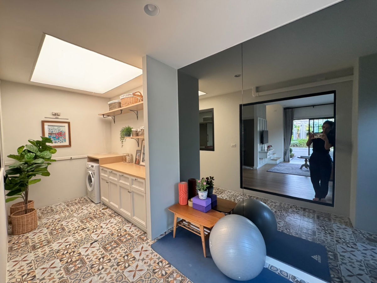 รูป 🏡 เปิดจองแล้ว! ทาวน์โฮมบ้านตัวอย่างโครงการใหม่ “สิริเพลส พระราม 2 – วงแหวน” แปลง 31 - รูปที่ 3/9