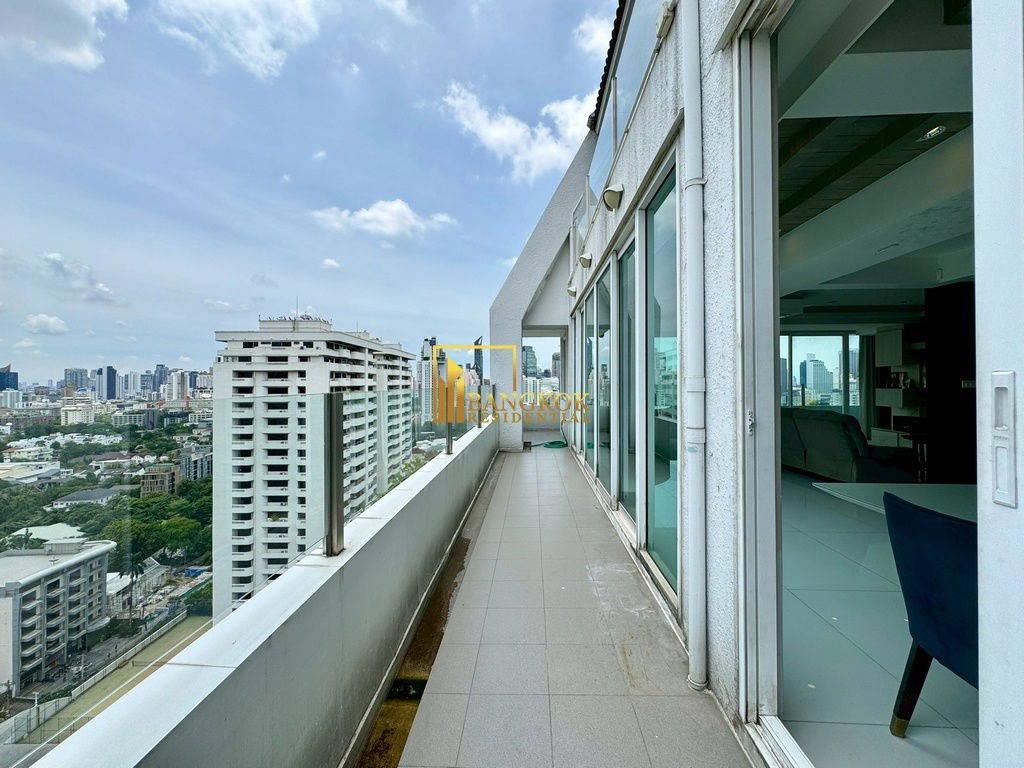 รูป Baan Prompong - Spacious 3 Bedroom Duplex Penthouse - BR60383CD - รูปที่ 11/52