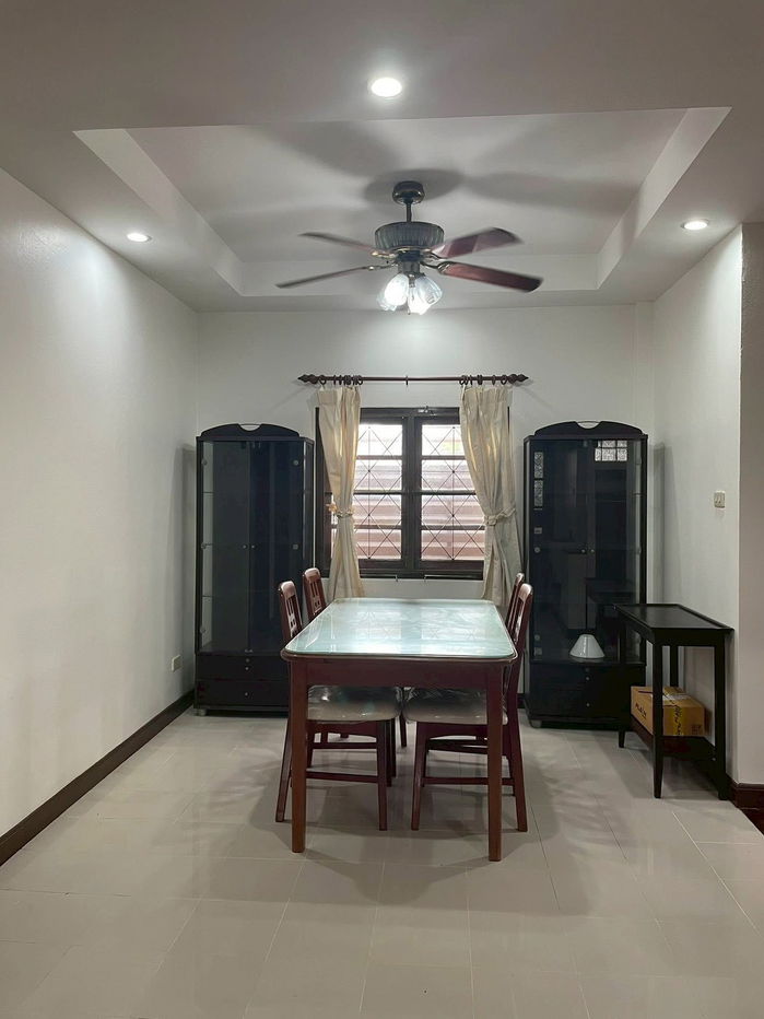 รูป 📍 บ้านให้เช่า ลาดพร้าว 80 (แยก 21) พร้อมเข้าอยู่ 15 ก.ย. 68 ✨ บ้านเดี่ยวฟังก์ชันครบ เหมาะสำหรับครอบครัว คนทำงาน หรือชาวต่างชาติ - รูปที่ 10/18
