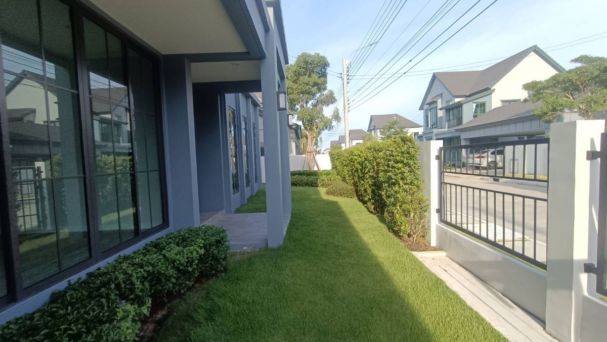 picture 🏡✨ Single House for Sale   Saransiri Thian Thale 30 Project | Magaret 📍 House No. 8/57 lot with ample yard space and privacy - 2/23
