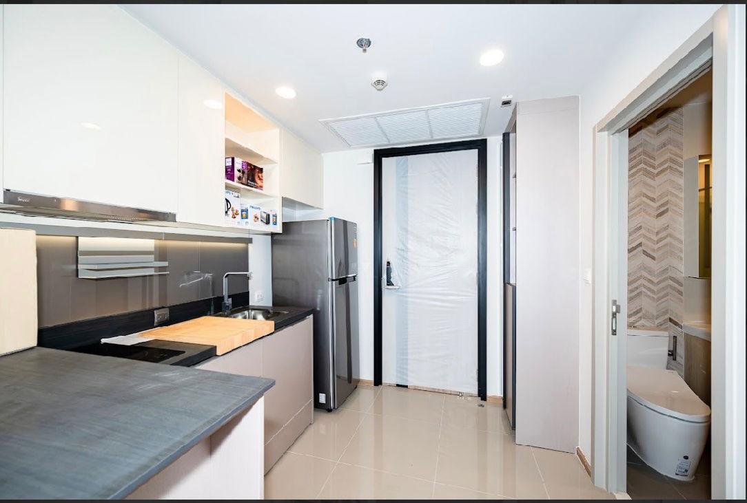 picture For rent : Oka Haus Sukhumvit 36, Shuttle service to Thonglor Station, Rent 21,000 Baht / Month, Negotiable. - 17/22