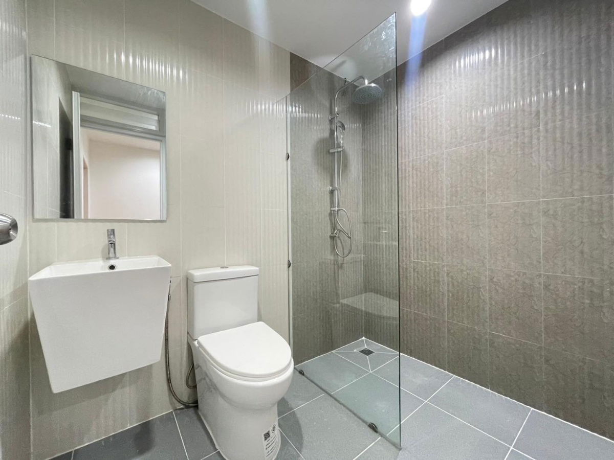 picture For sale: 16 square wah townhouse at K.C. Ramintra 2. - 29/36