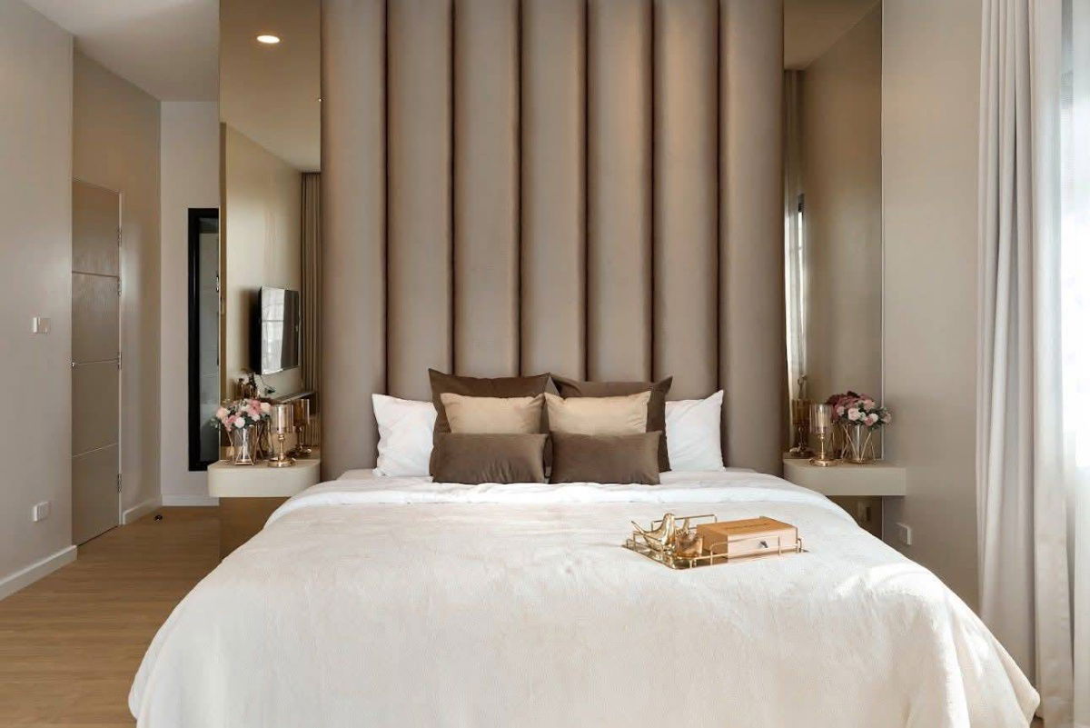 รูป ขาย Luxury Pool Villa สุดหรู ใจกลางเมืองเชียงใหม่ (แม่เหียะ) บ้านเดี่ยวพร้อมสระว่ายน้ำ แต่งครบ พร้อมเข้าอยู่! T.094-6511456 - รูปที่ 27/48