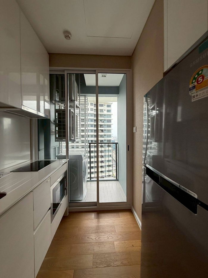 รูป  ให้เช่าด่วน! The Saint Residences ใกล้ BTS ห้าแยกลาดพร้าว – ห้องสวย เฟอร์ครบ เพียง 16,000/เดือน  - รูปที่ 7/8