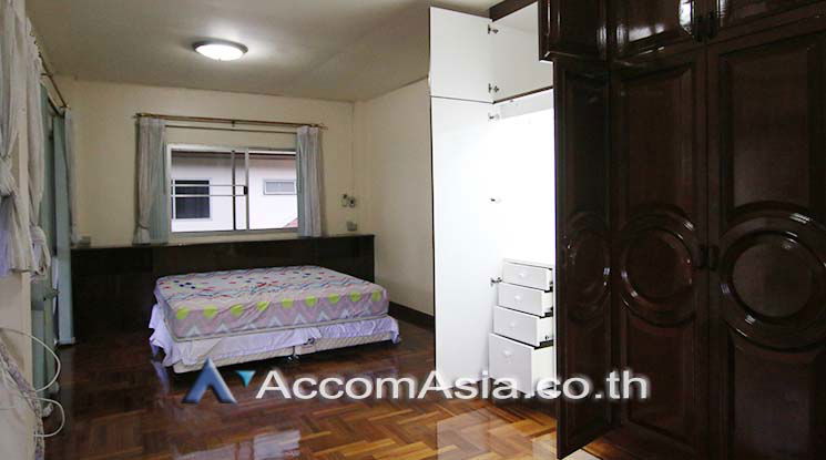 รูป 🔼🔽 AccomA 📩  4 BR House in  (90201) - รูปที่ 8/12