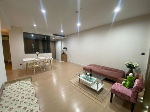 ให้เช่าคอนโด The Room Charoenkrung 30 ใกล้ BTS สะพานตากสิน 45,000 บาท รหัสทรัพย์: RS1231
