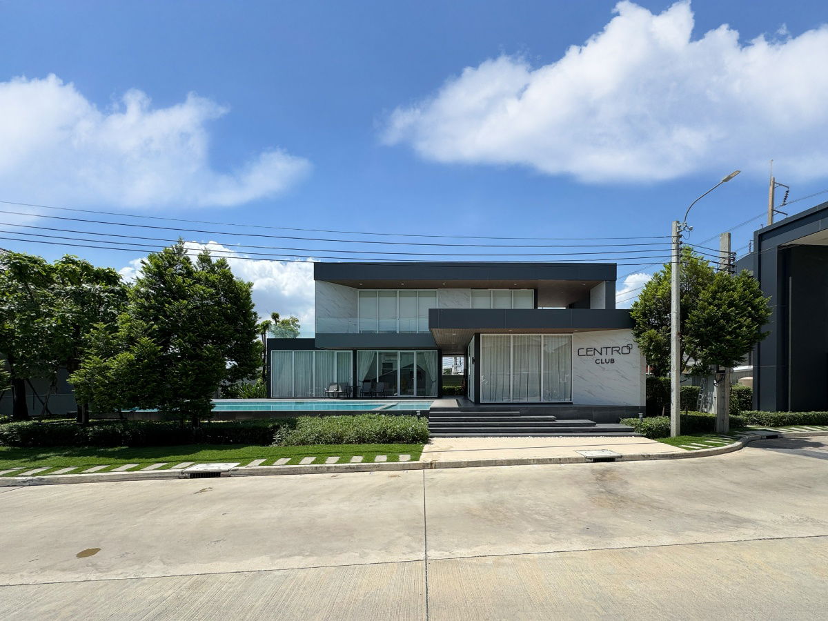 รูป สภาพใหม่เอี่ยม! Dream Home หลังมุม!! ขายบ้านเดี่ยว เซนโทร บางนา–ศรีนครินทร์ (Centro Bangna-Srinakarin) 67.3 ตร.วา 4 ห้องนอน 4 ห้องน้ำ ใกล้เมกาบางนา - รูปที่ 35/39
