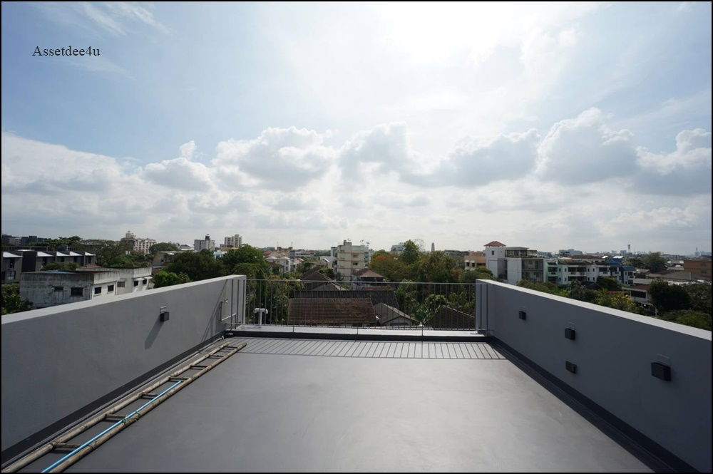 รูป AF025 ให้เช่าโฮมออฟฟิศ 3.5 ชั้น ย่านรัชดา พื้นที่ใช้สอย 300 ตร.ม. ซอยรัชดา32 ใกล้MRTลาดพร้าว - รูปที่ 1/12
