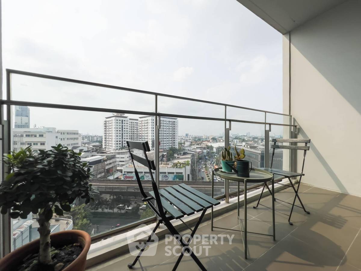 รูป คอนโด 2-ห้องนอน ที่ เดอะ รูม สุขุมวิท 69 ใกล้ BTS พระโขนง (ID 805081) - รูปที่ 3/12