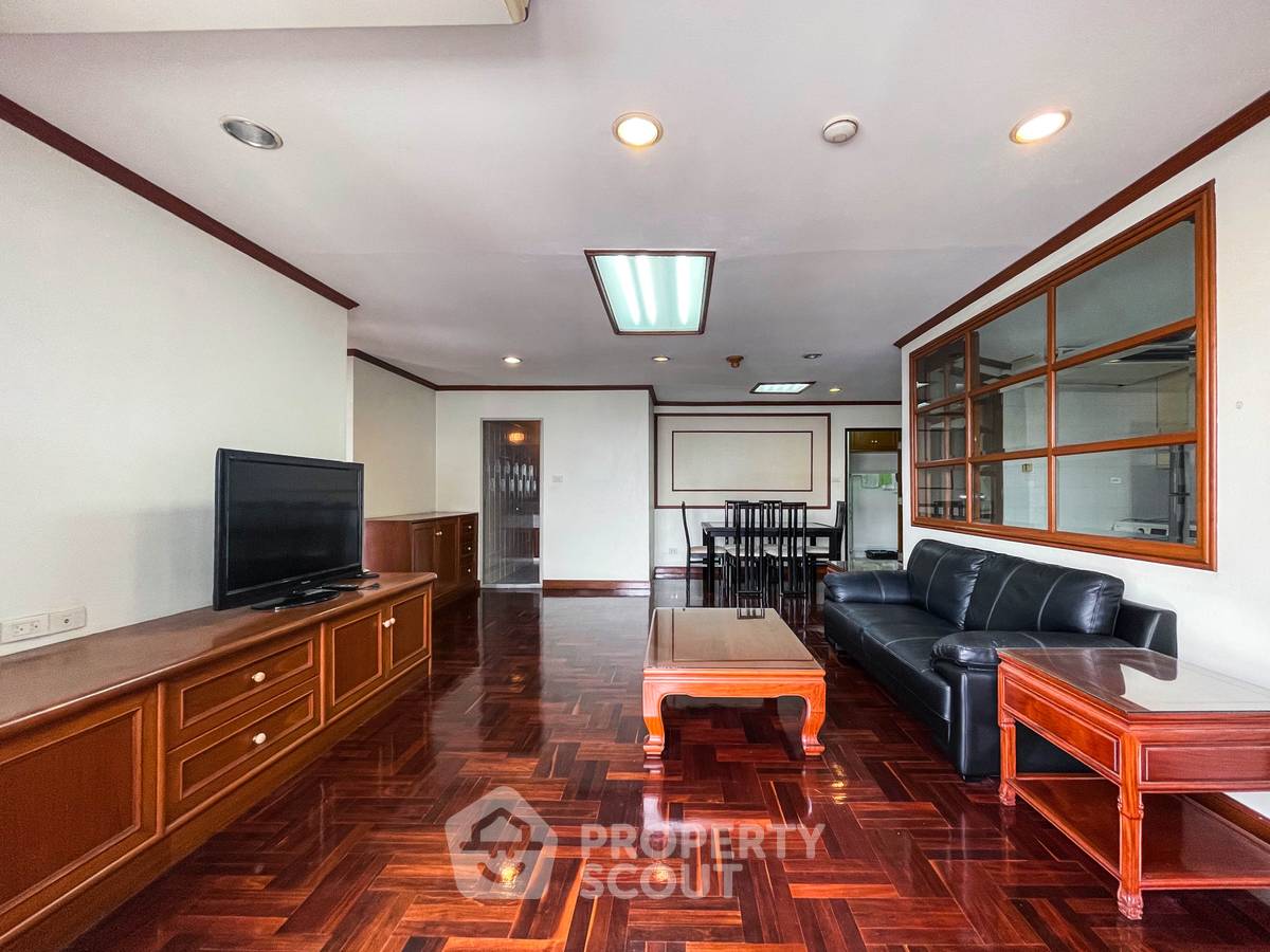 picture 2-BR Condo at Richmond Palace Condominium near BTS Phrom Phong (ID 1792901) - 20/21