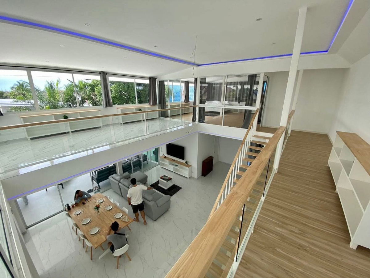 รูป ขายบ้านพูลวิลล่า หรูหรา สไตล์โมเดิร์น พัทยา  - รูปที่ 14/16