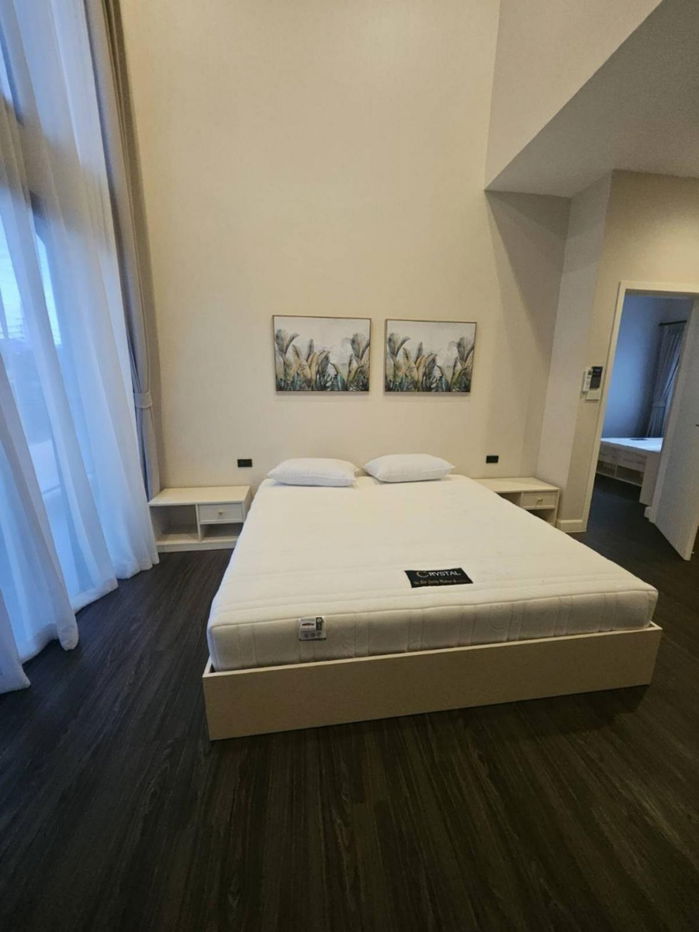 picture For Rent: Luxury House in Ramintra – Watcharapol – Chatu Chot Area - 25/27
