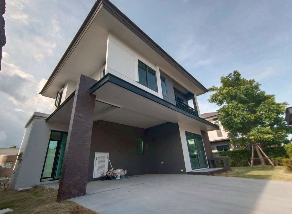 รูป บ้านเดี่ยว ตกแต่งสวย พร้อมเฟอร์ฯบิ้วอิน บริทาเนีย บางนา กม.12  - รูปที่ 5/34
