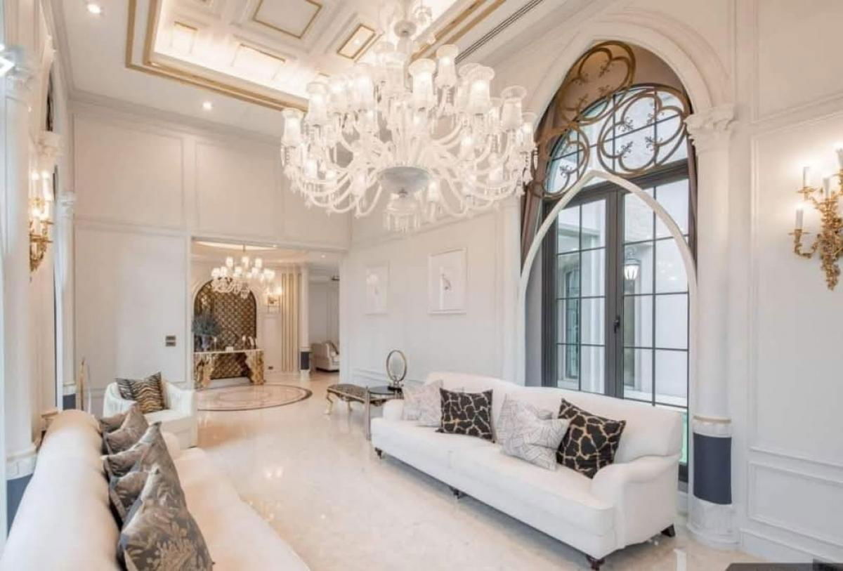 picture For Rent: Luxury Mansion at The Grand Pinklao (Palacio de San Telmo) - 3/22