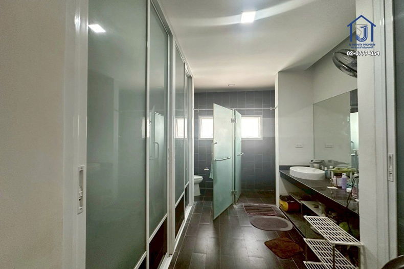 รูป ขายทาวน์โฮม 3ชั้น เบล็สทาวน์ รามอินทรา 127 ใกล้รถไฟฟ้าสายสีชมพู,ทางด่วนวงแหวนรอบนอก - รูปที่ 9/13