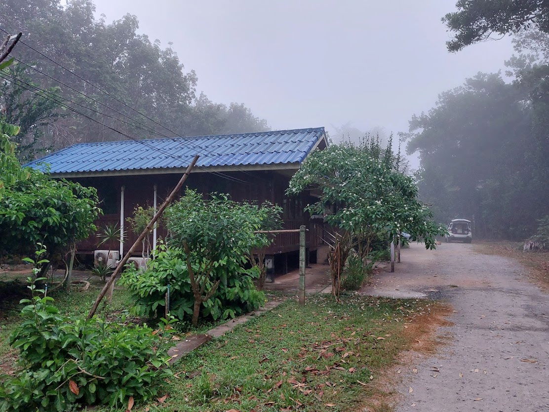 รูป ขายด่วน! ที่ดิน พร้อมบ้าน 4 หลัง (ติดแม่น้ำแคว)  ต.ลิ่นถิ่น อ.ทองผาภูมิ จ.กาญจนบุรี (ราคาถูก!  5,500,000 ) - รูปที่ 17/20