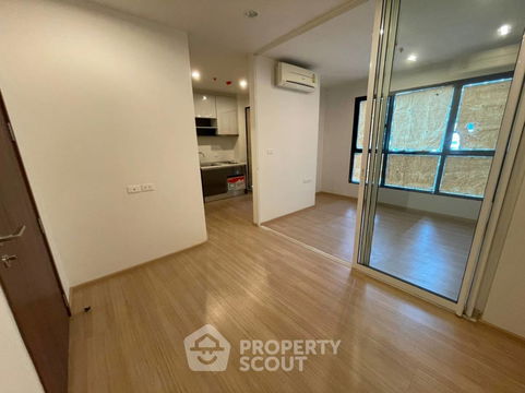 1-BR Condo at The Base Chaengwattana in Khlong Kluea (ID 2230890)