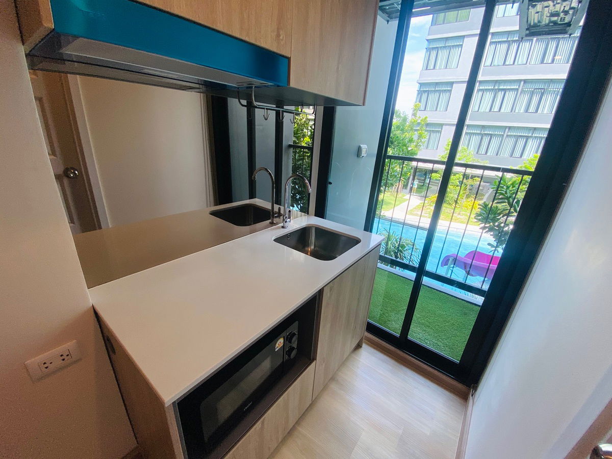 รูป ขาย999,000(ฟรีโอน)The Indeed Condo Grand Canal “อิน ดิ๊ด วัดศรี,บ้านเก่านิคมอมตะ เครื่องใช้ไฟฟ้าพร้อมอยู่ วิวสระชั้น 2 โทร/ไลน์ไอดี 0801614008 k.เจมส์  - รูปที่ 3/20
