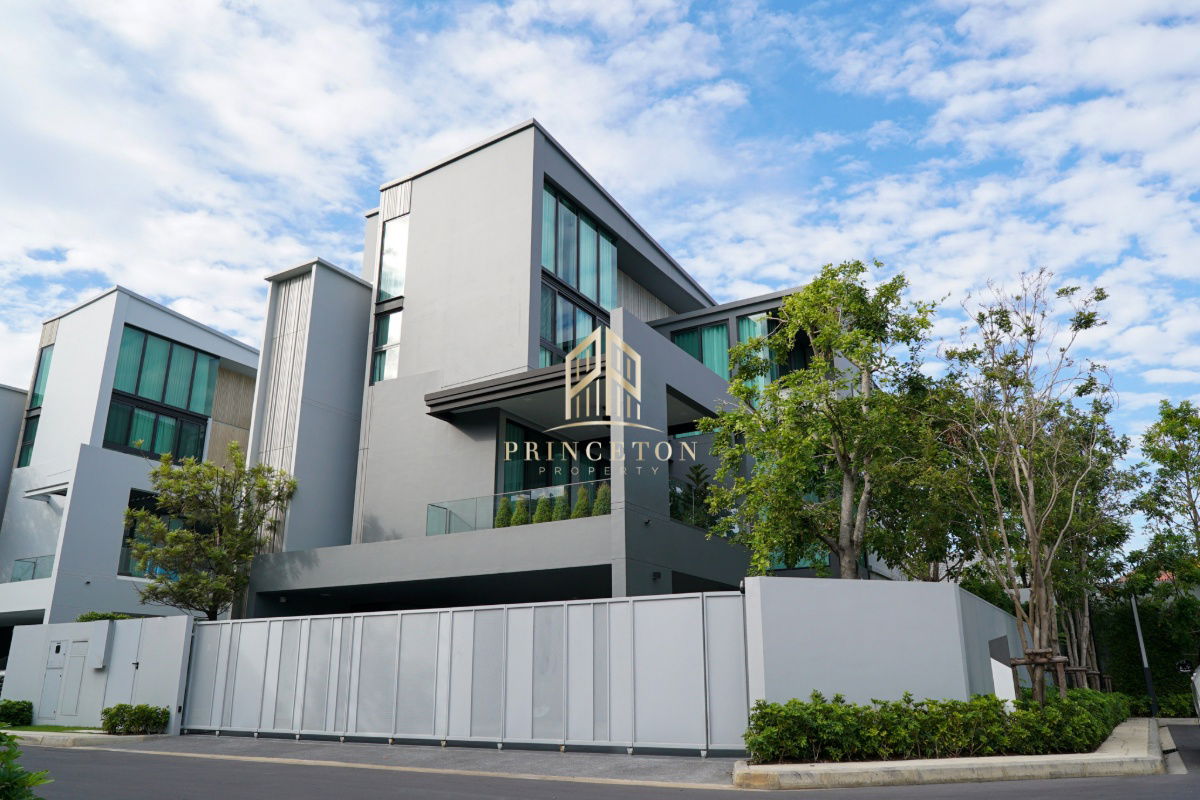 picture Luxury House For Rent Vive Krungthep Kreetha next to Wellington School  - 46/49