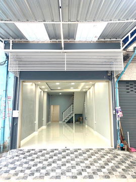 2-BR Townhouse near MRT Bang Yi Khan (ID 2229687)
