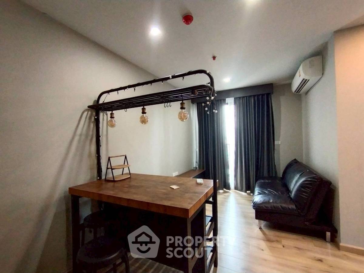 picture 2-BR Condo at Brix Condominium Charansanitwong 64 near MRT Sirindhorn (ID 2241702) - 4/8