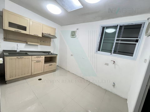 🔺 For Rent 2-story Townhouse THE COLORS PREMIUM BANGNA KM.8 3 bedroom 2 bathroom