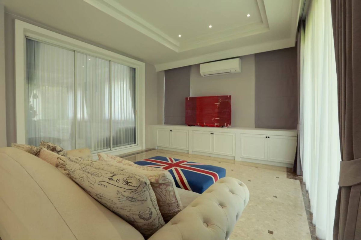 picture * Golden Nakara Onnut 65 for Sale *  4 bedrooms 5 bathrooms  - 17/50