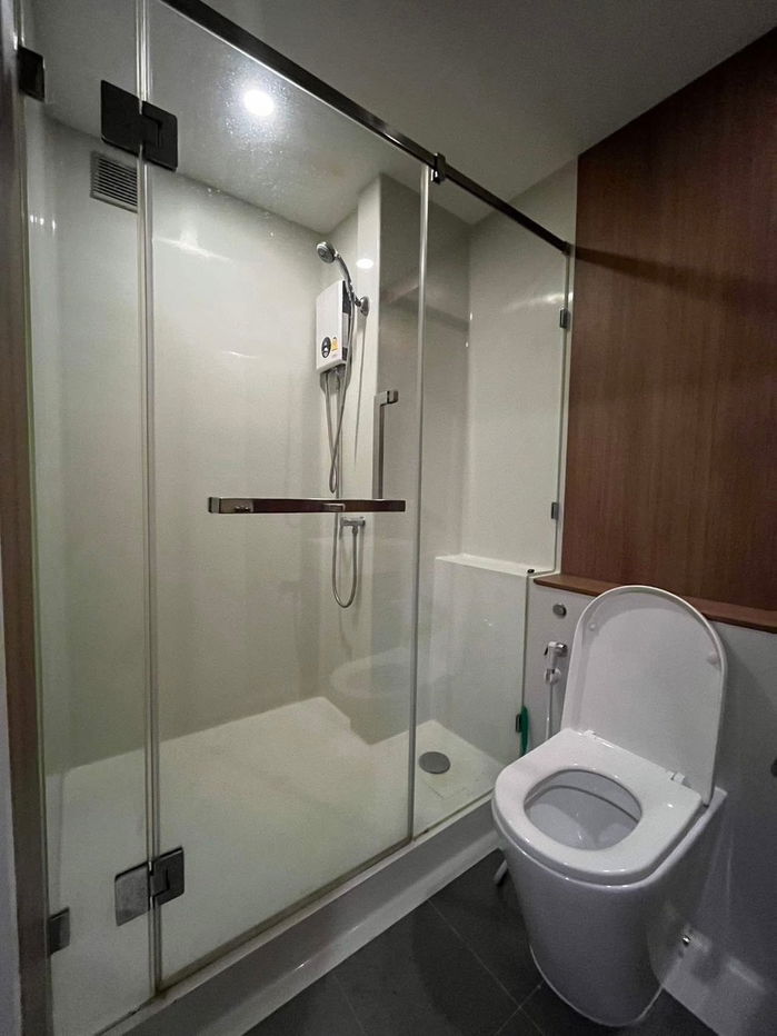 รูป ! ให้เช่าคอนโด Blossom Condo สาทร - เจริญราษฎร์ ห้อง Duplex  เดินทางสะดวก: ทำเลดี ใกล้ BTS : พร้อมเข้าอยู่ได้ทันที เฟอร์นิเจอร์ครบ - รูปที่ 8/8