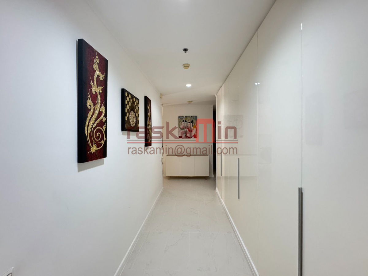 picture Luxury Beachfront Condo for Sale – Northpoint Wongamat - 7/38